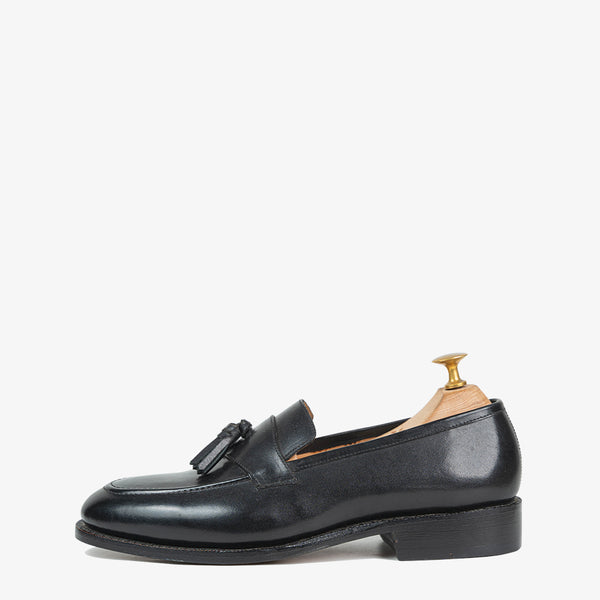 Southwark Big Tassel Black Slip-On Shoes